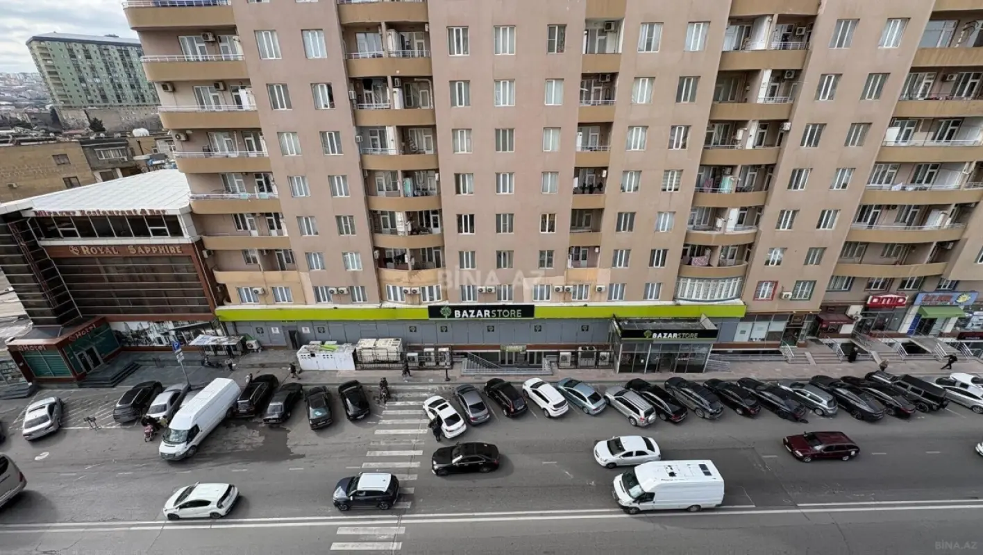 Satılır 2 otaqlı mənzil 70 m²