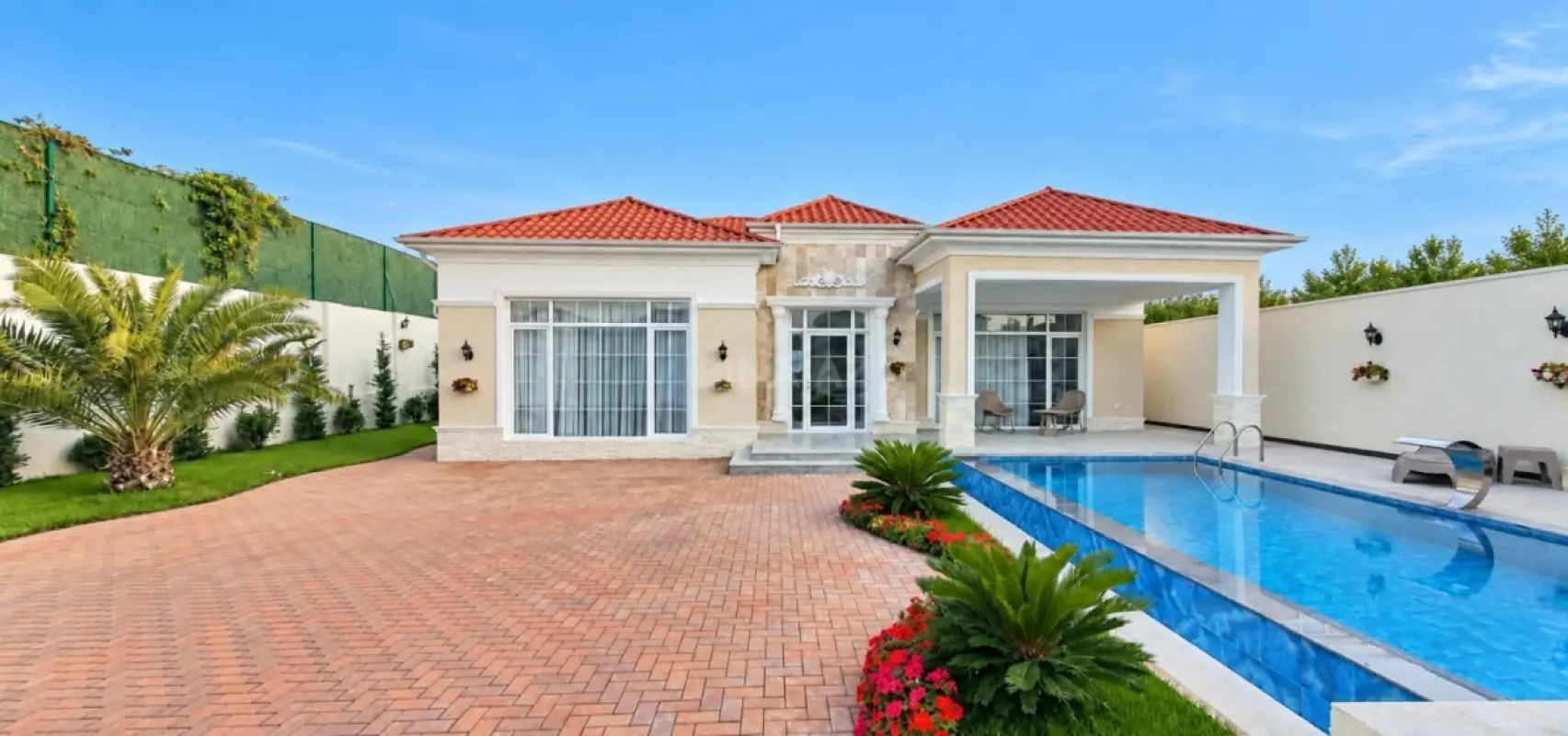 Satılır 4 otaqlı həyət evi 226 m²
