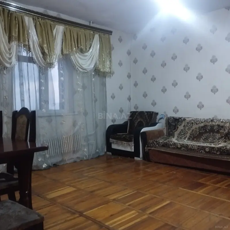 Kirayə verilir 4 otaqlı mənzil 100 m²