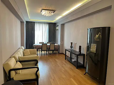 Satılır 3 otaqlı mənzil 98 m² — Bakı, Həzi Aslanov qəs. 3 otaq 98.00 m²