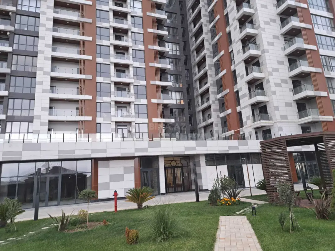 Satılır 2 otaqlı mənzil 64 m²