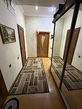 Satılır 3 otaqlı mənzil 86 m² — Bakı, Memar Əcəmi yanı 3 otaq 86.00 m²