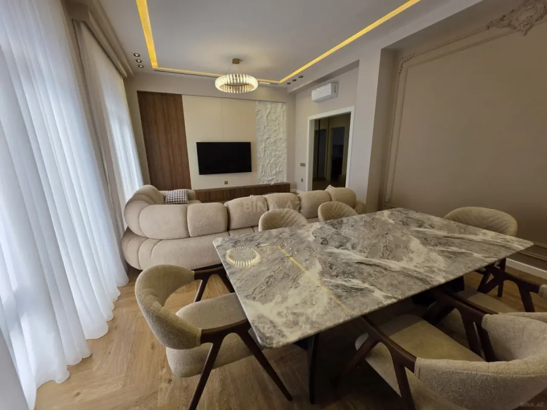 Kirayə verilir 3 otaqlı mənzil 125 m²