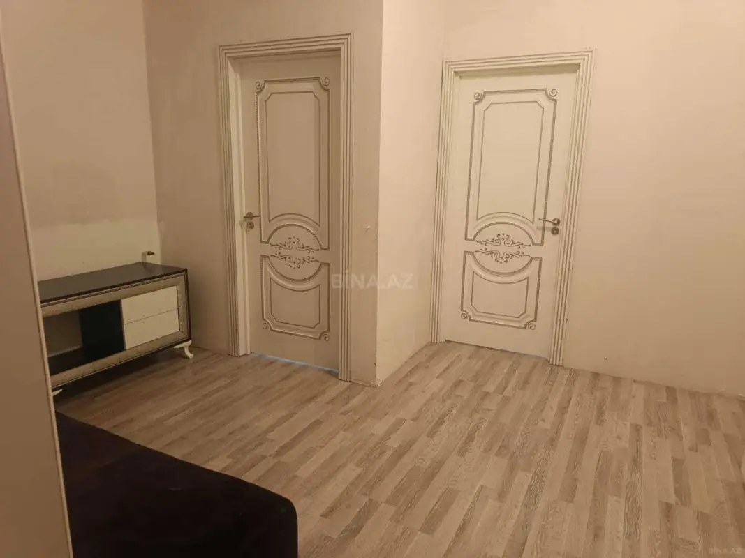 Satılır 2 otaqlı mənzil 90 m²