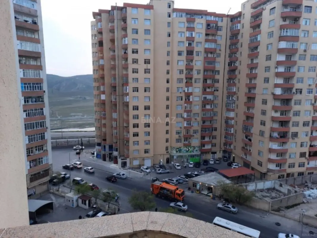 Kirayə verilir 3 otaqlı mənzil 101 m²