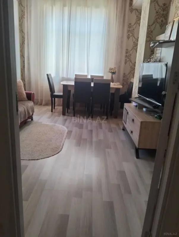 Satılır 3 otaqlı mənzil 93 m²