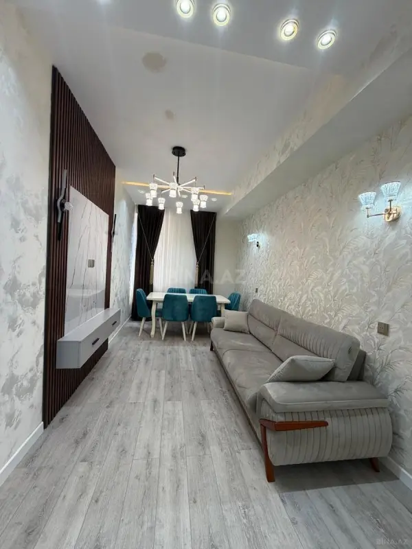 Satılır 2 otaqlı mənzil 88 m²
