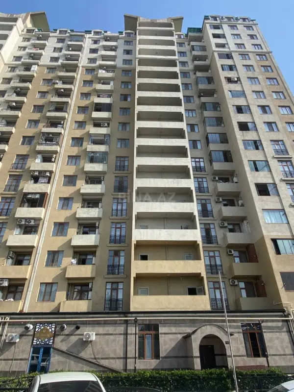 Satılır 2 otaqlı mənzil 80 m²