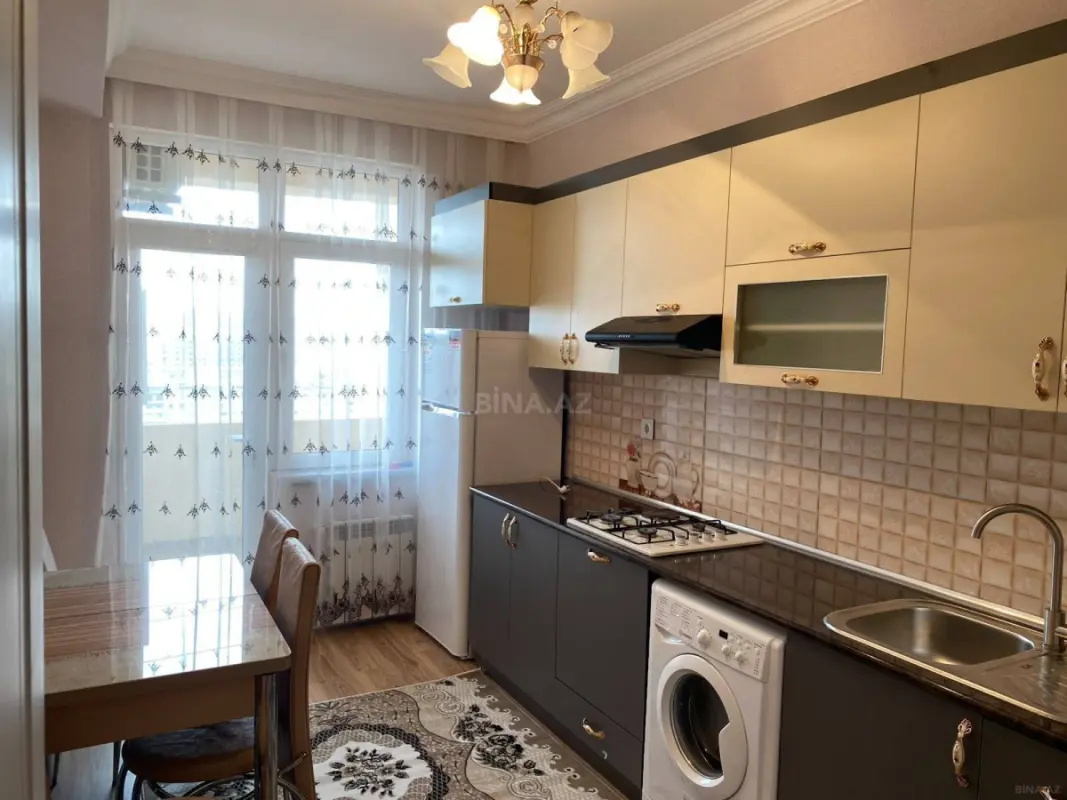 Kirayə verilir 2 otaqlı mənzil 55 m²