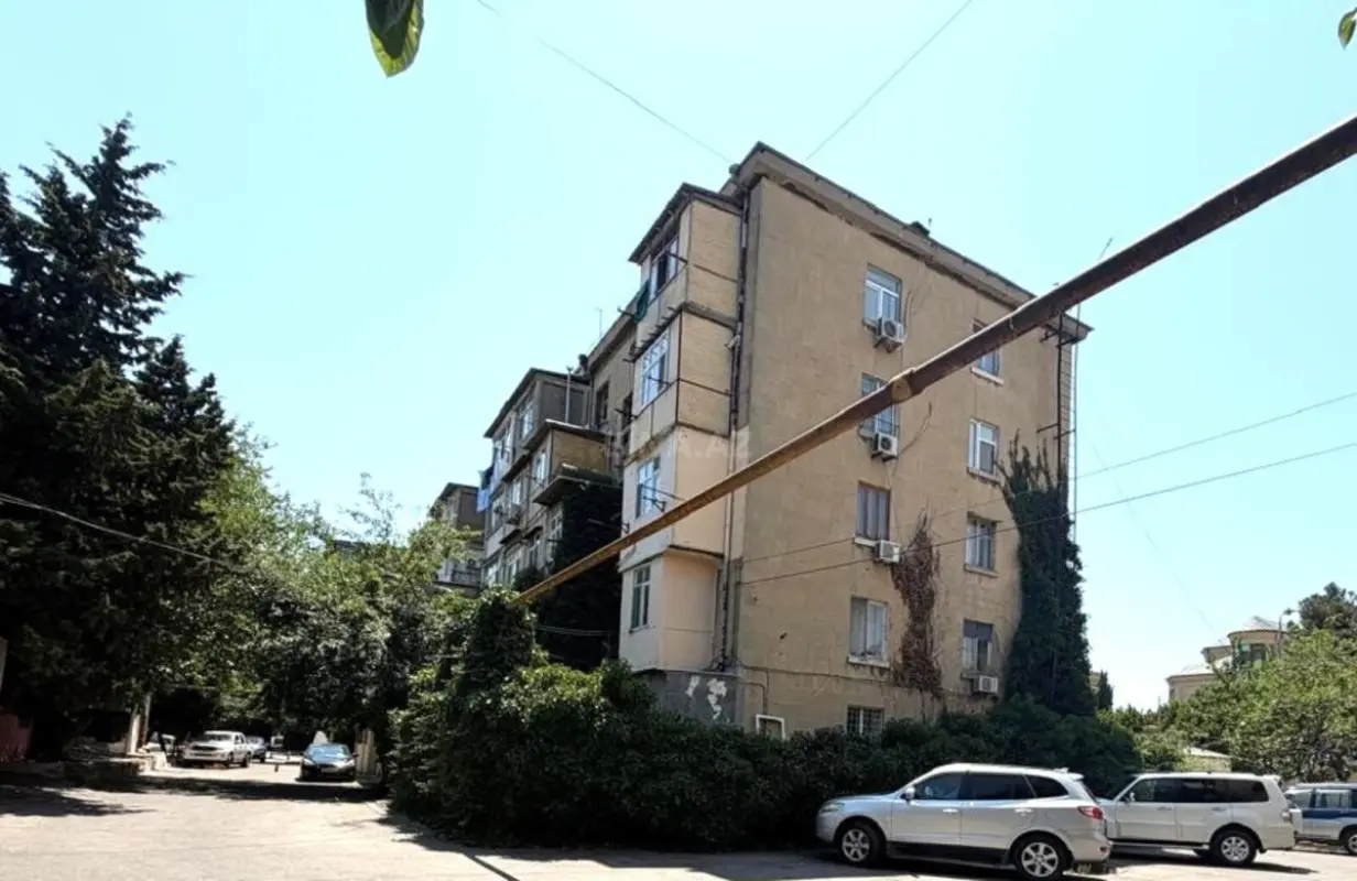 Satılır 2 otaqlı mənzil 45 m²