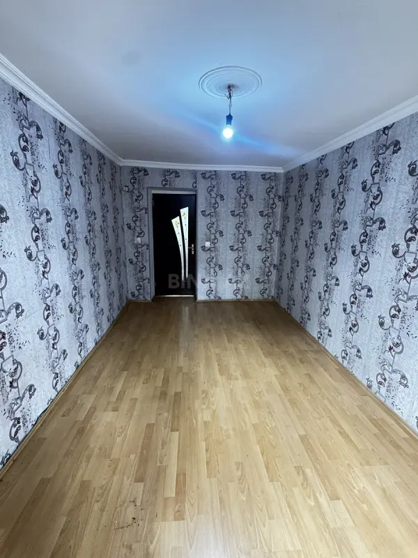 Satılır 2 otaqlı mənzil 52 m²