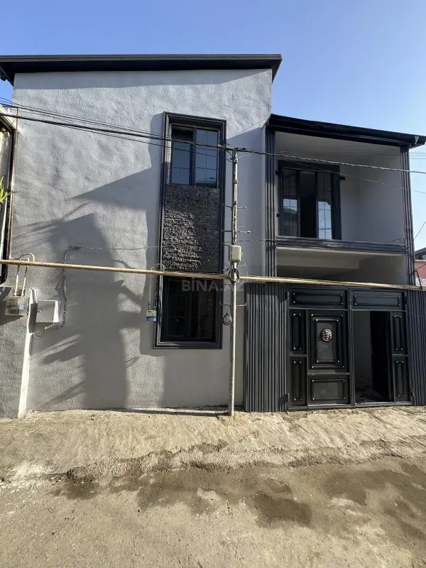 Satılır 4 otaqlı həyət evi 124 m²