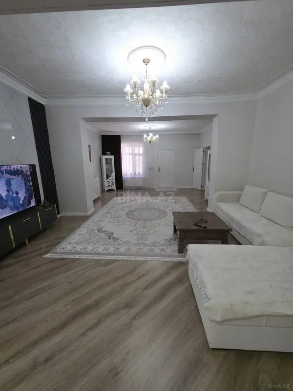 Satılır 4 otaqlı həyət evi 130 m²