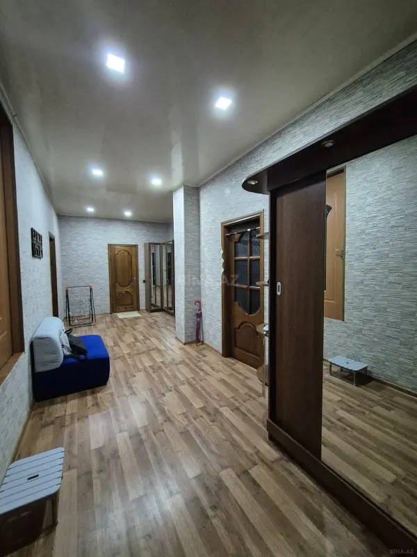 Satılır 3 otaqlı mənzil 103 m²