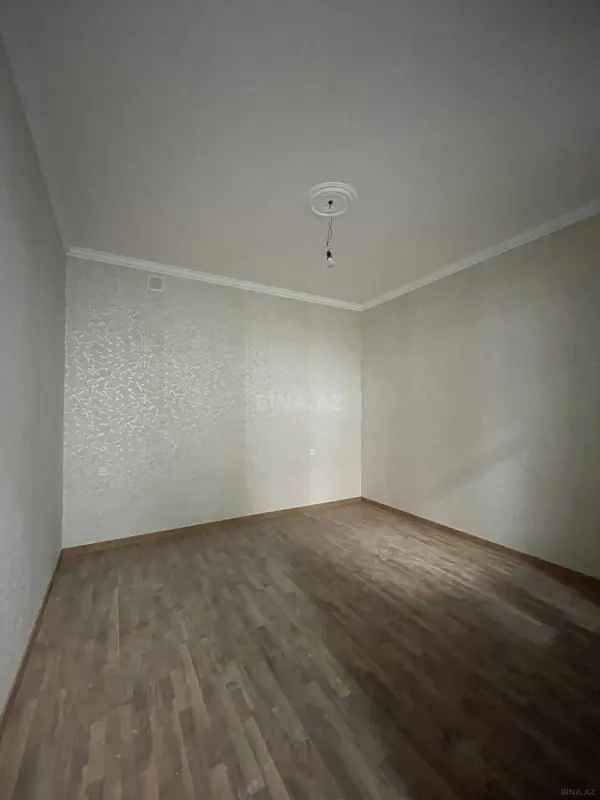 Satılır 1 otaqlı mənzil 40 m²