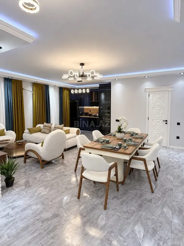 Kirayə verilir 3 otaqlı mənzil 155 m²