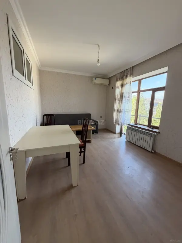 Satılır 2 otaqlı mənzil 57 m²