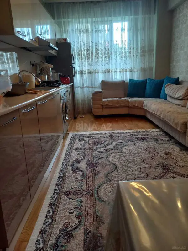 Satılır 3 otaqlı mənzil 63 m²