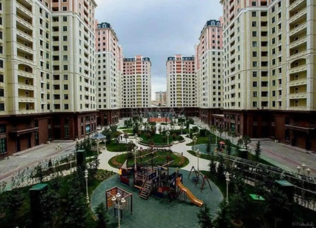 Kirayə verilir 2 otaqlı mənzil 68 m²