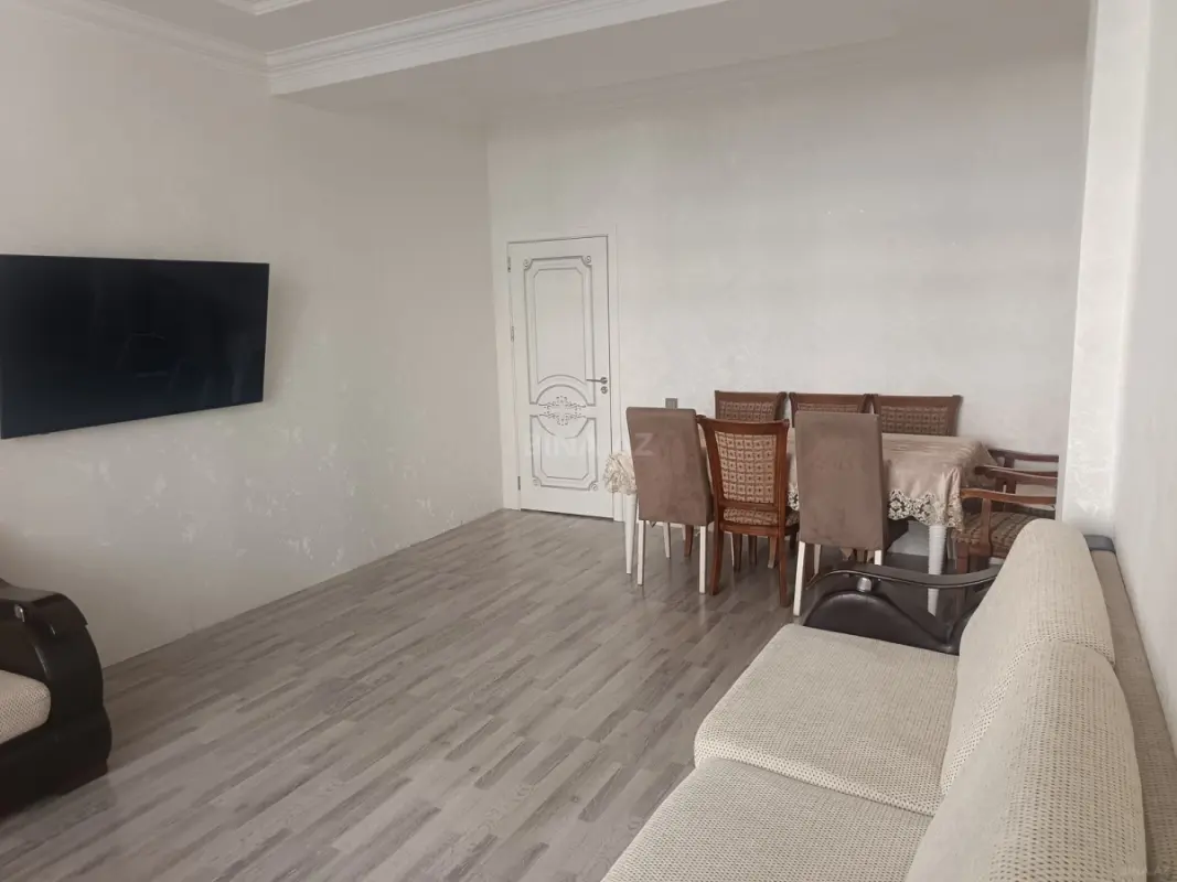 Satılır 2 otaqlı mənzil 90 m²