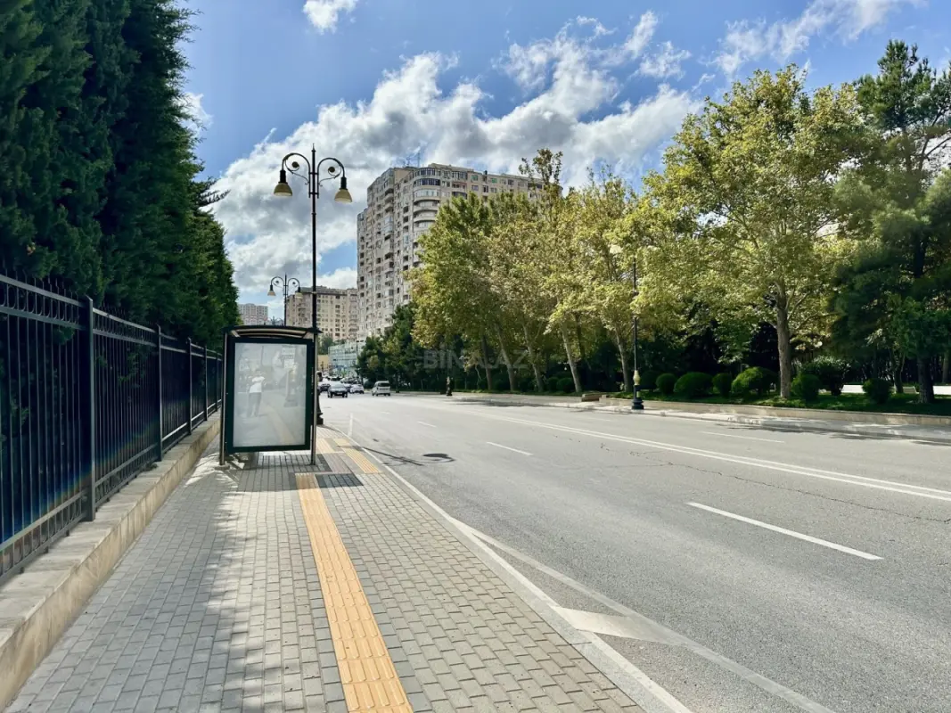 Kirayə verilir 2 otaqlı mənzil 85 m²