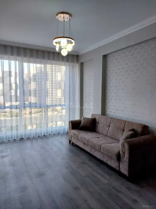 Kirayə verilir 2 otaqlı mənzil 55 m²