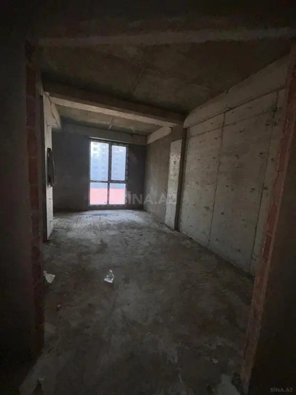 Satılır 3 otaqlı mənzil 100.5 m²