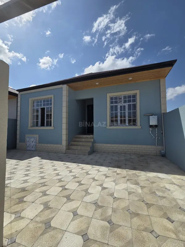 Satılır 3 otaqlı həyət evi 100 m²