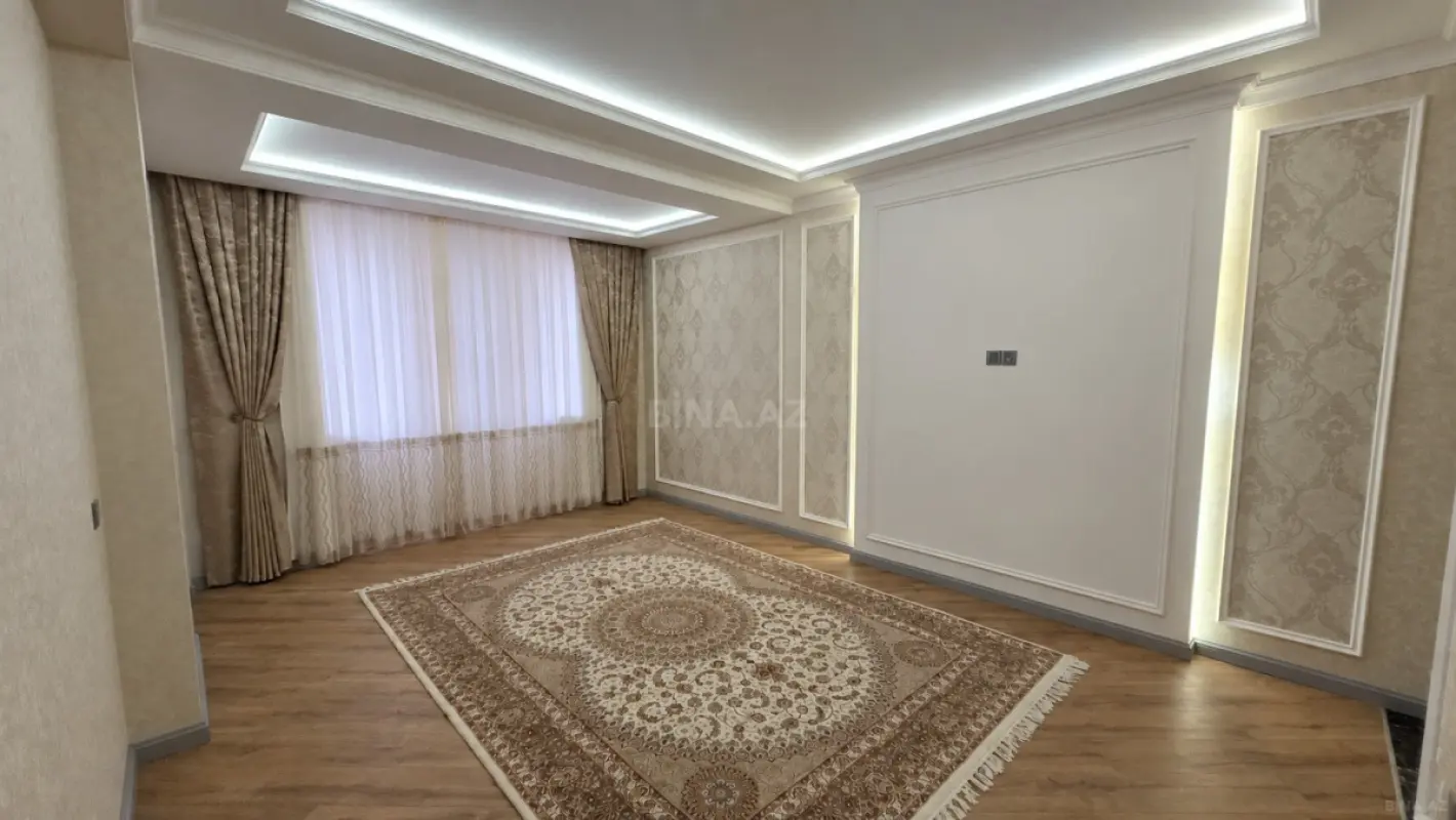 Satılır 2 otaqlı mənzil 94 m²