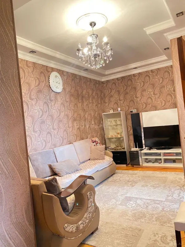 Satılır 3 otaqlı mənzil 100 m²