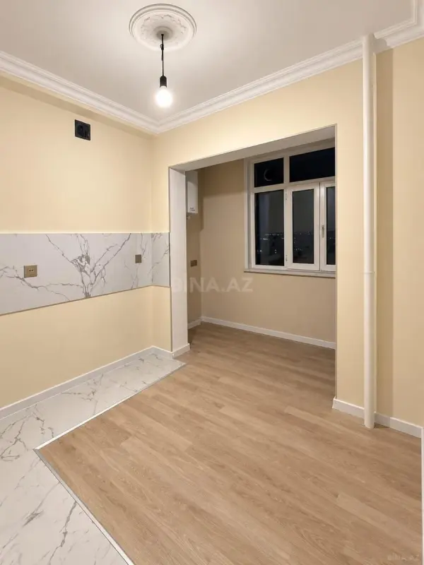 Satılır 2 otaqlı mənzil 70 m²