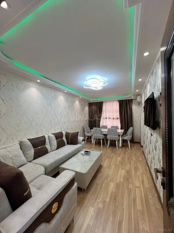 Satılır 5 otaqlı mənzil 120 m²