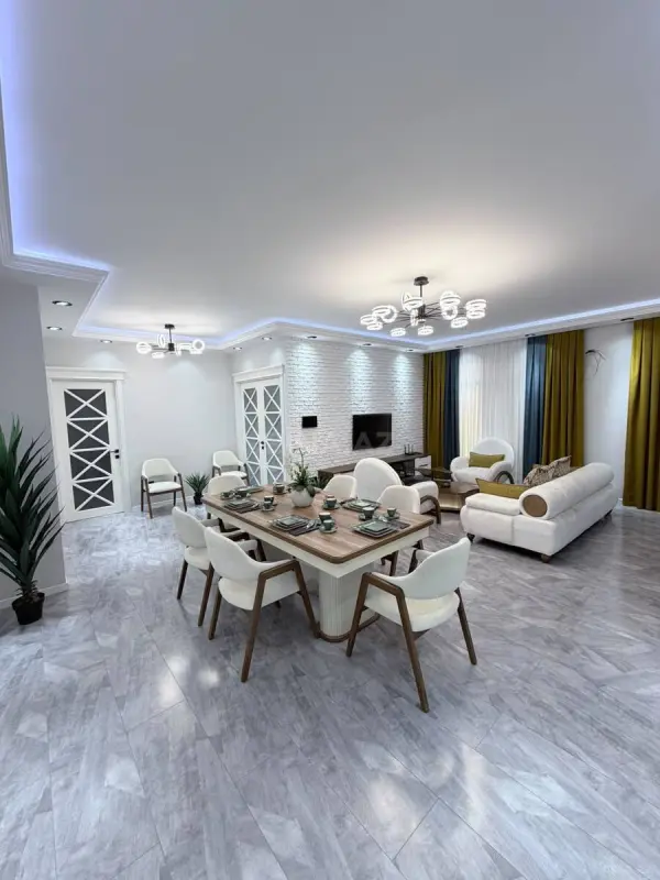 Kirayə verilir 3 otaqlı mənzil 150 m²