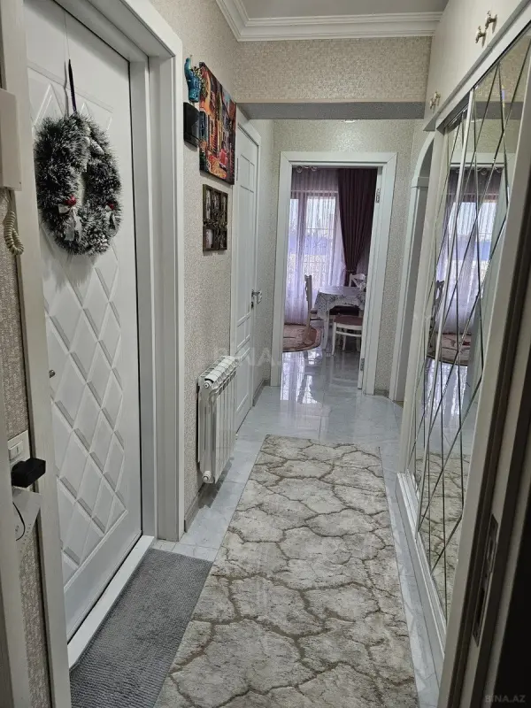 Kirayə verilir 2 otaqlı mənzil 65 m²
