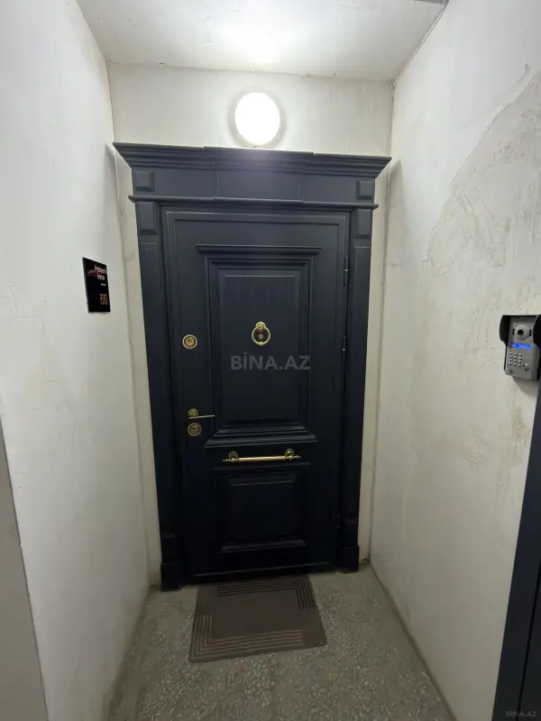 Satılır 2 otaqlı mənzil 68 m²