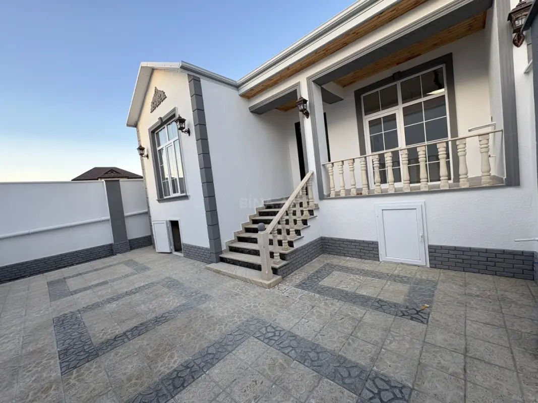 Satılır 3 otaqlı həyət evi 100 m²