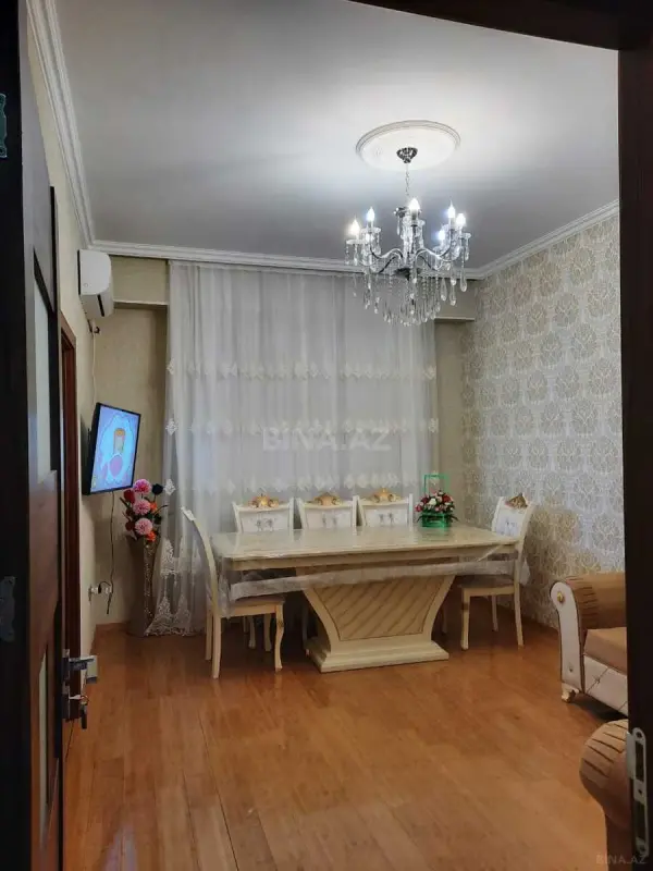 Satılır 3 otaqlı mənzil 63 m²