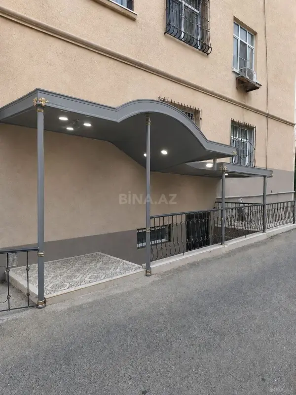 Satılır obyekt 146 m²