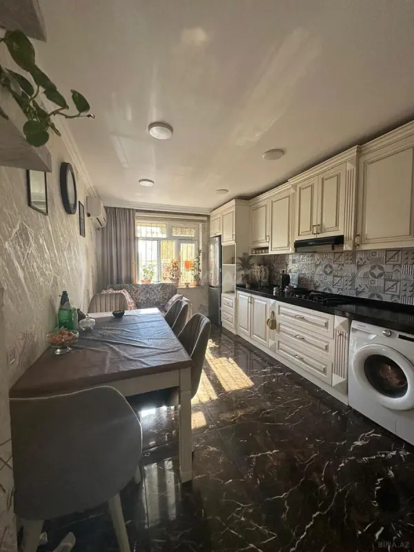 Satılır 3 otaqlı mənzil 90 m²