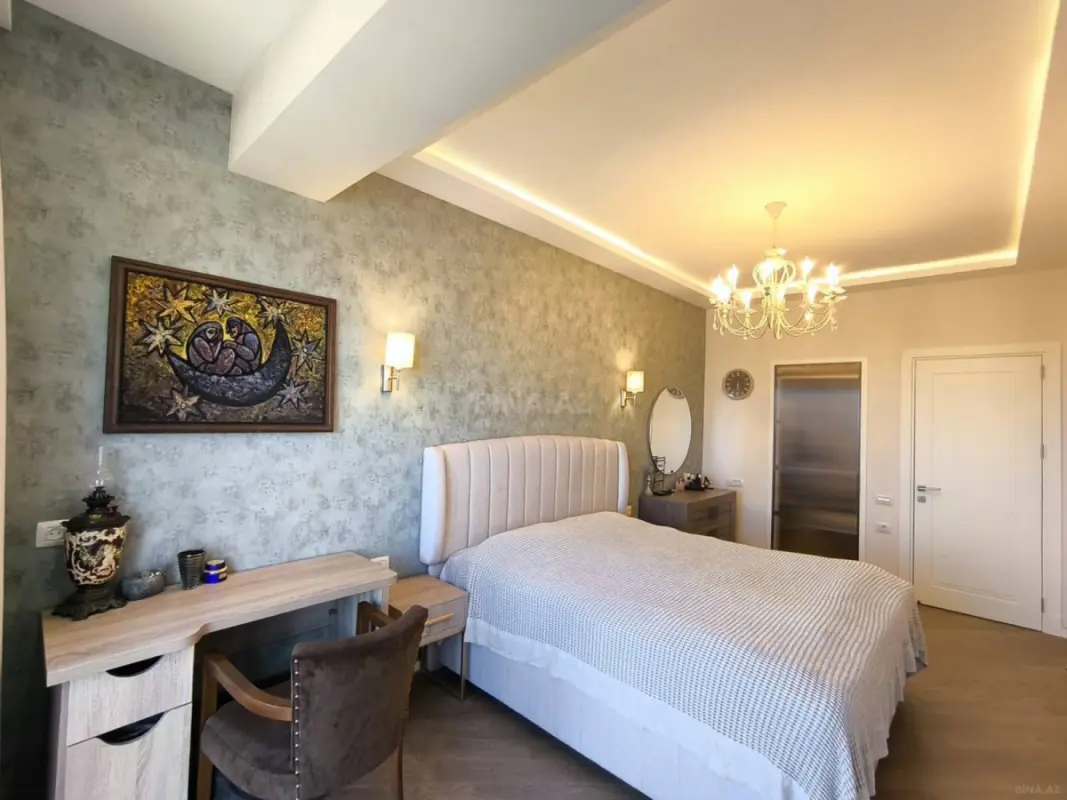 Satılır 3 otaqlı mənzil 91 m²