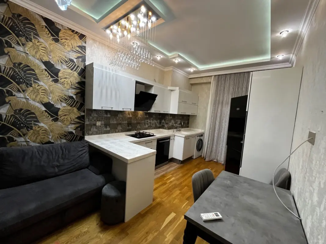 Kirayə verilir 2 otaqlı mənzil 65 m²