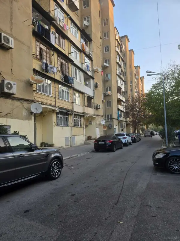 Satılır 3 otaqlı mənzil 66 m²
