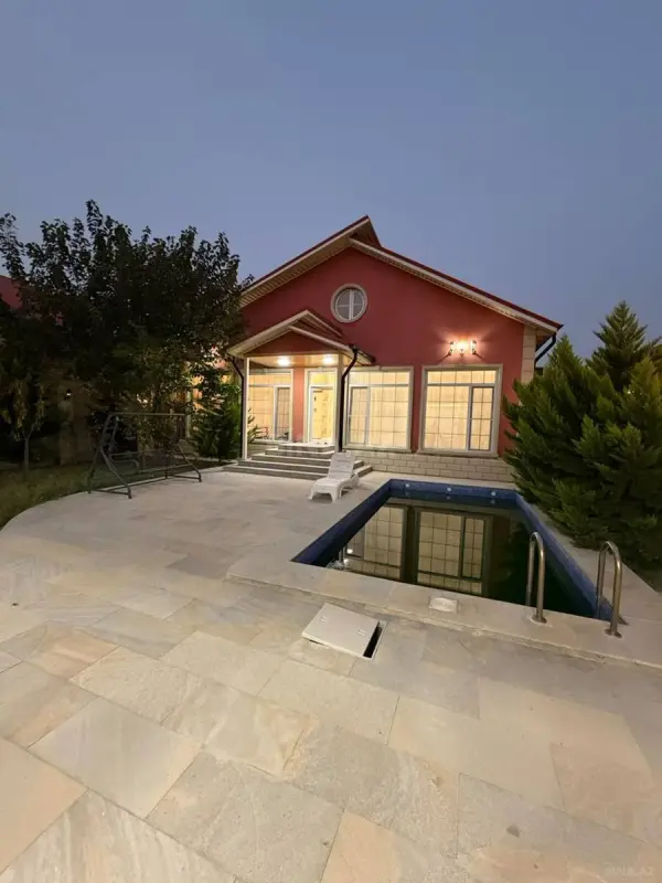 Satılır 4 otaqlı həyət evi 150 m²