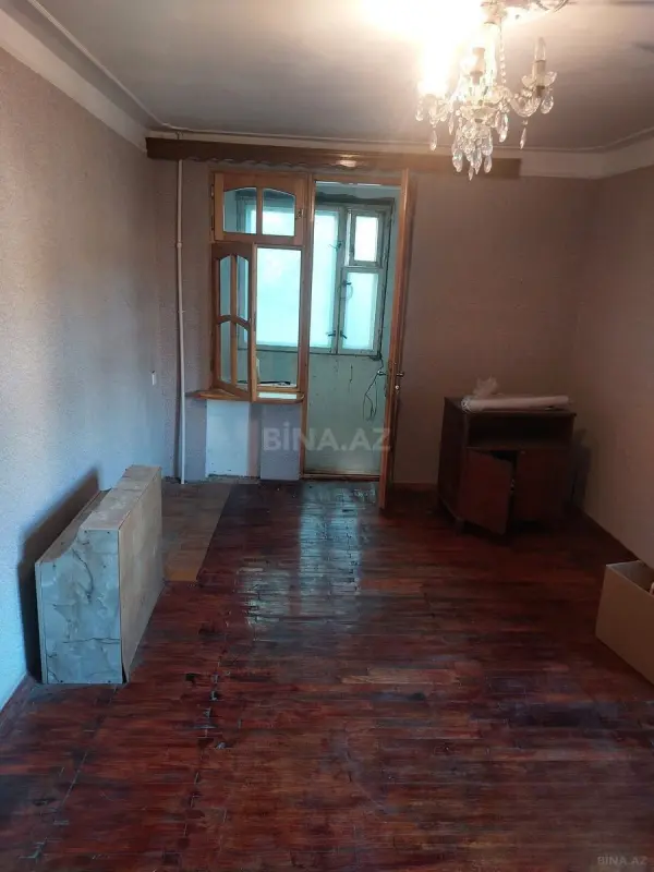Satılır 1 otaqlı mənzil 40 m²