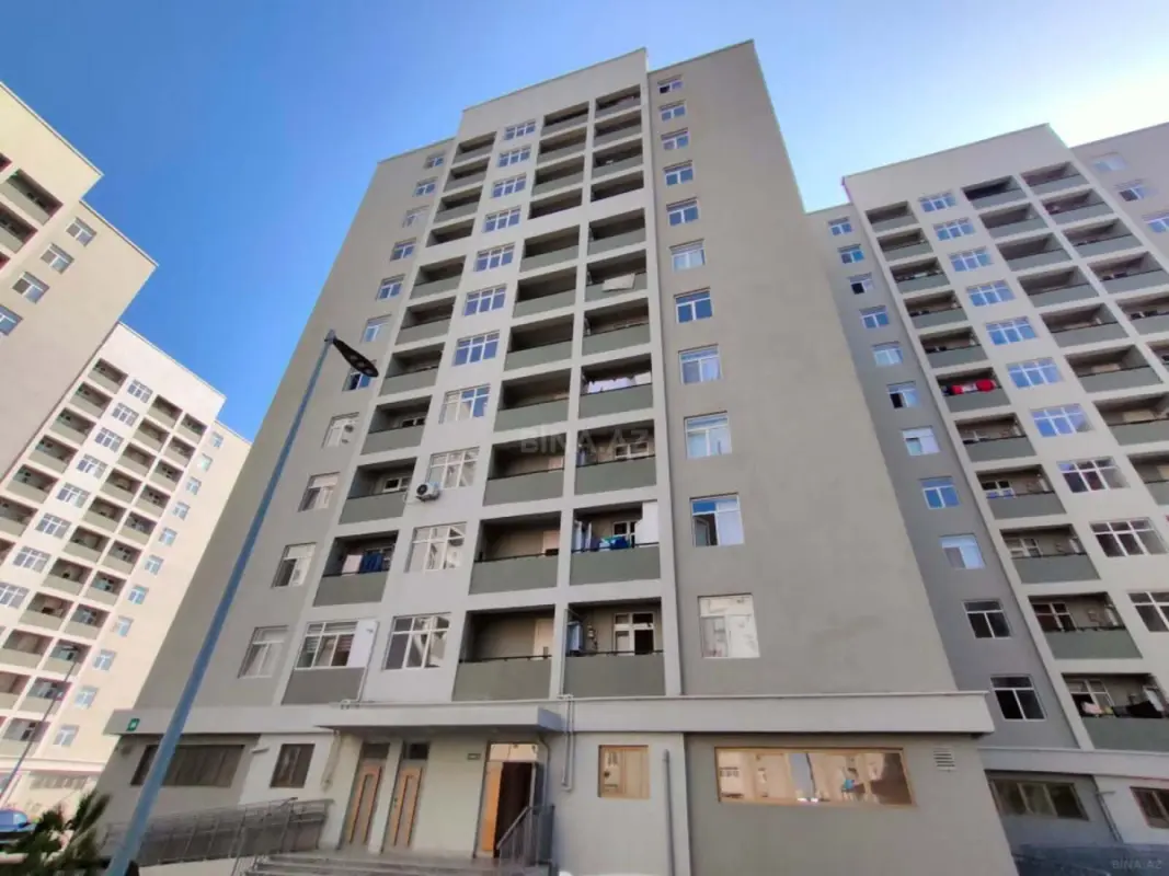 Satılır 3 otaqlı mənzil 77 m²