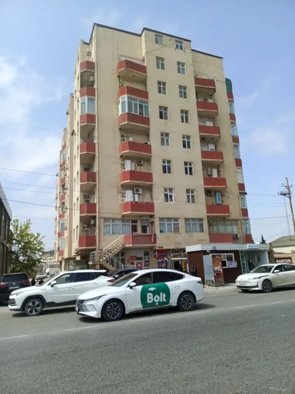 Satılır obyekt 90 m²