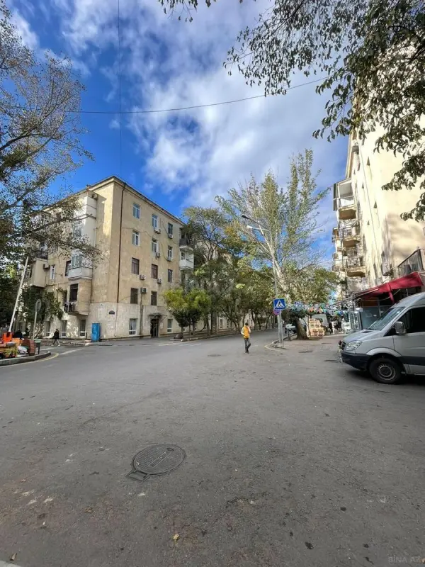 Satılır obyekt 47 m²