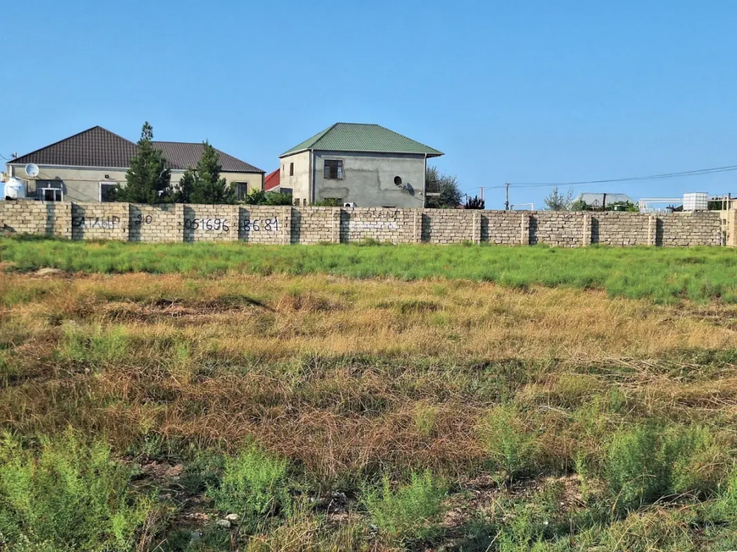 Satılır torpaq sahəsi 20 m²