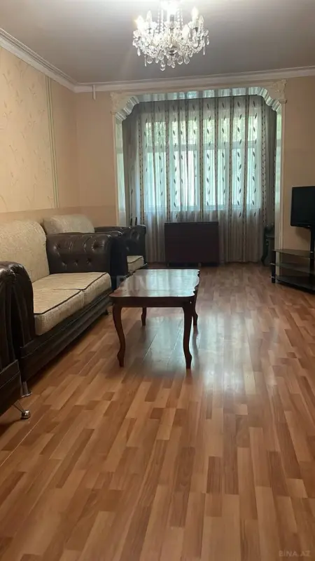 Kirayə verilir 3 otaqlı mənzil 100 m²