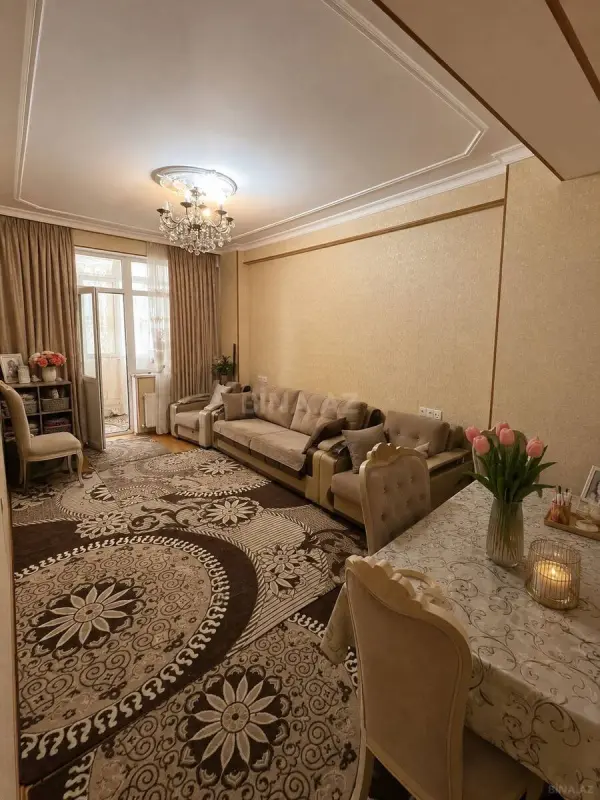 Satılır 2 otaqlı mənzil 72 m²